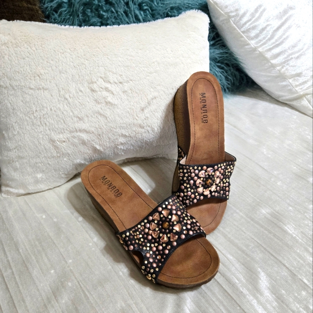 Monroe And Main Brown Embellished Slide Sandals Size 7 1/2 . Worn Once!